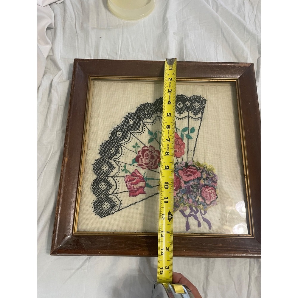Vintage Handmade Needlepoint Embroidery Floral Fan Linen Gold Frame 14 X‎ 14